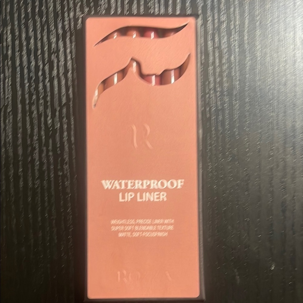 Waterproof Lip Liner- 6 per package.